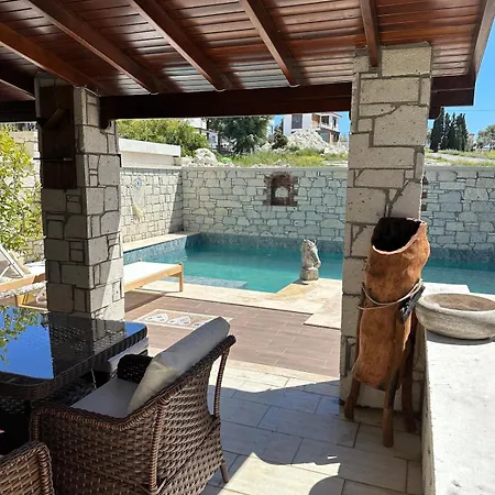 Detached House With Pool In Alacati Vilă Çeşme
