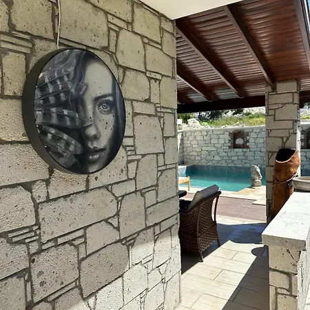 Detached House With Pool In Alacati Vilă Çeşme